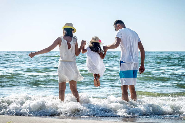 25 Maggio - 1 Giugno ,con bambino gratis al Mare